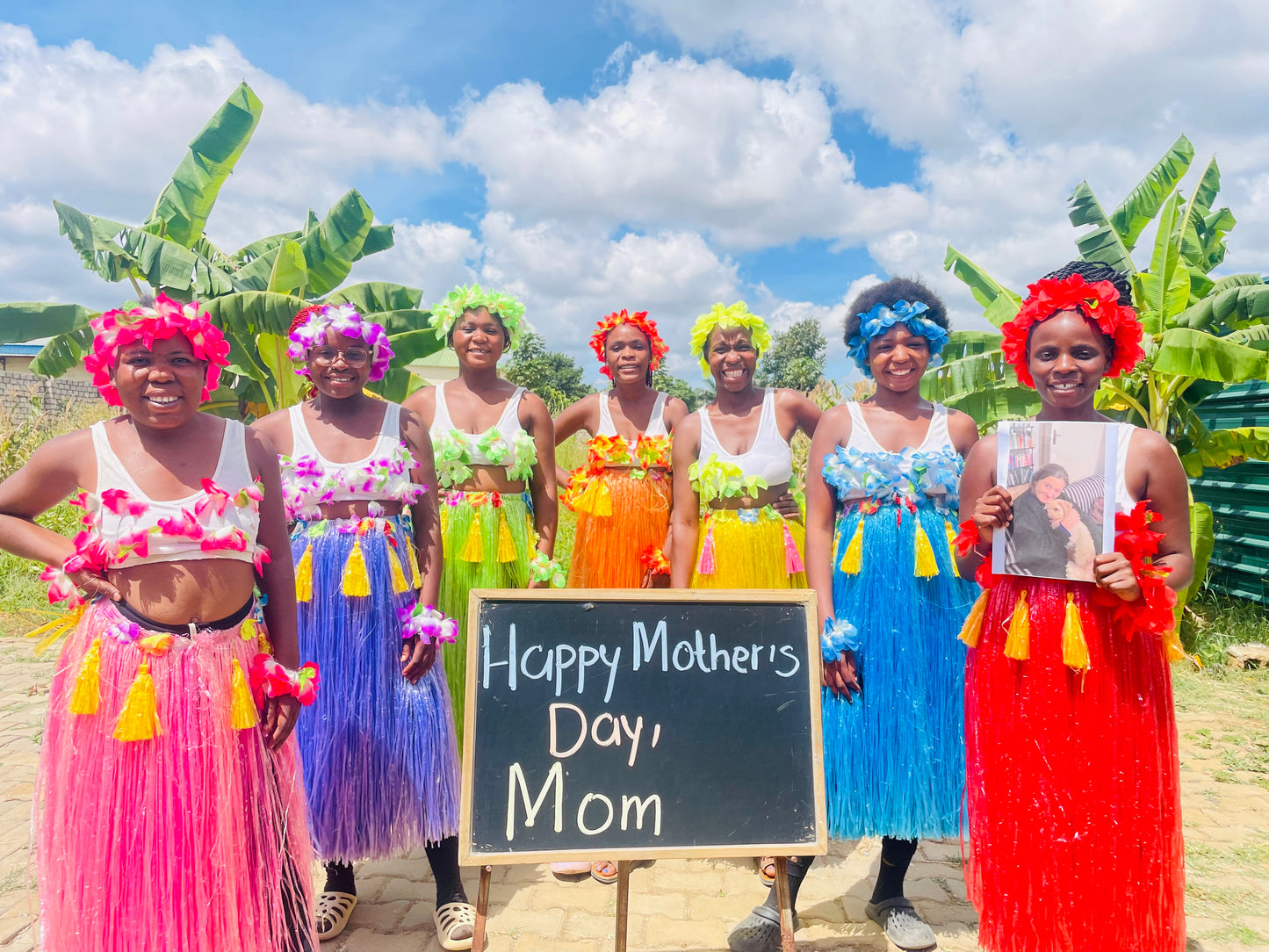 Africa Hula Beauty Team——Mother's Day Series